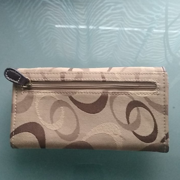 Bogo Wallet - Picture 7 of 8